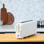White 2-Slice Slim Toaster
